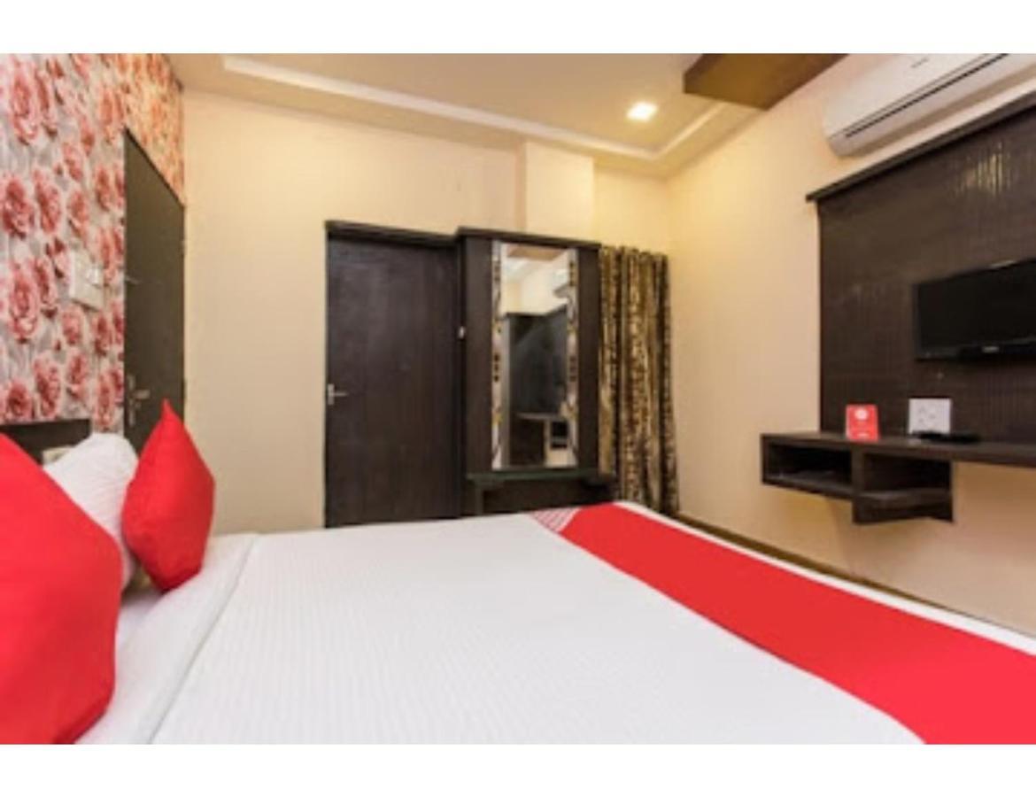 Hotel Shree Shyam Palace, Ujjain Exterior foto